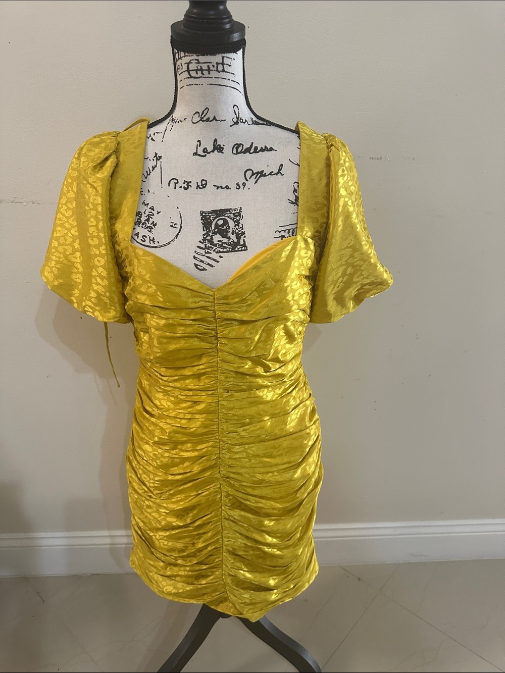 Adelyn Rae Yellow Ruched Mini Dress with Puff Sleeves - Picture 2 of 4